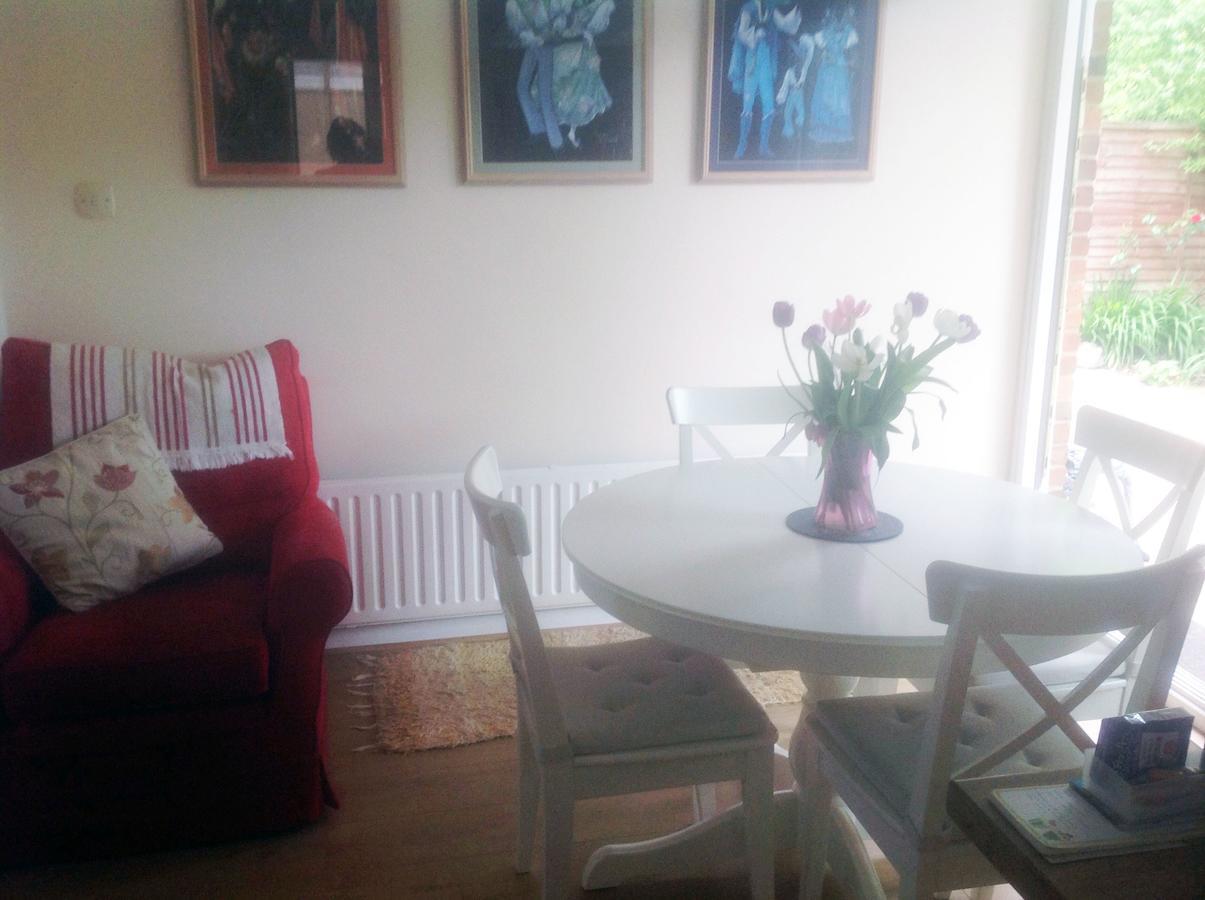 Oak Tree House Bed & Breakfast Waterlooville Eksteriør bilde